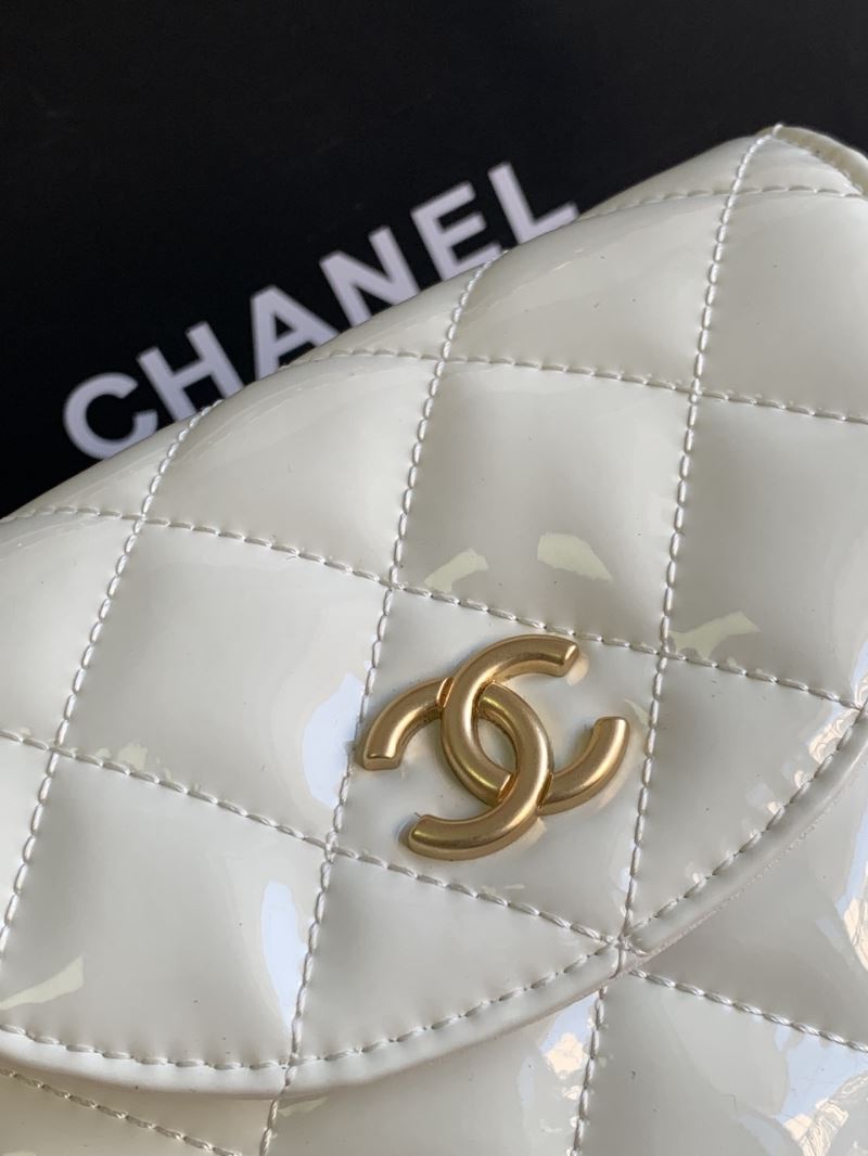 Ch**el round bags